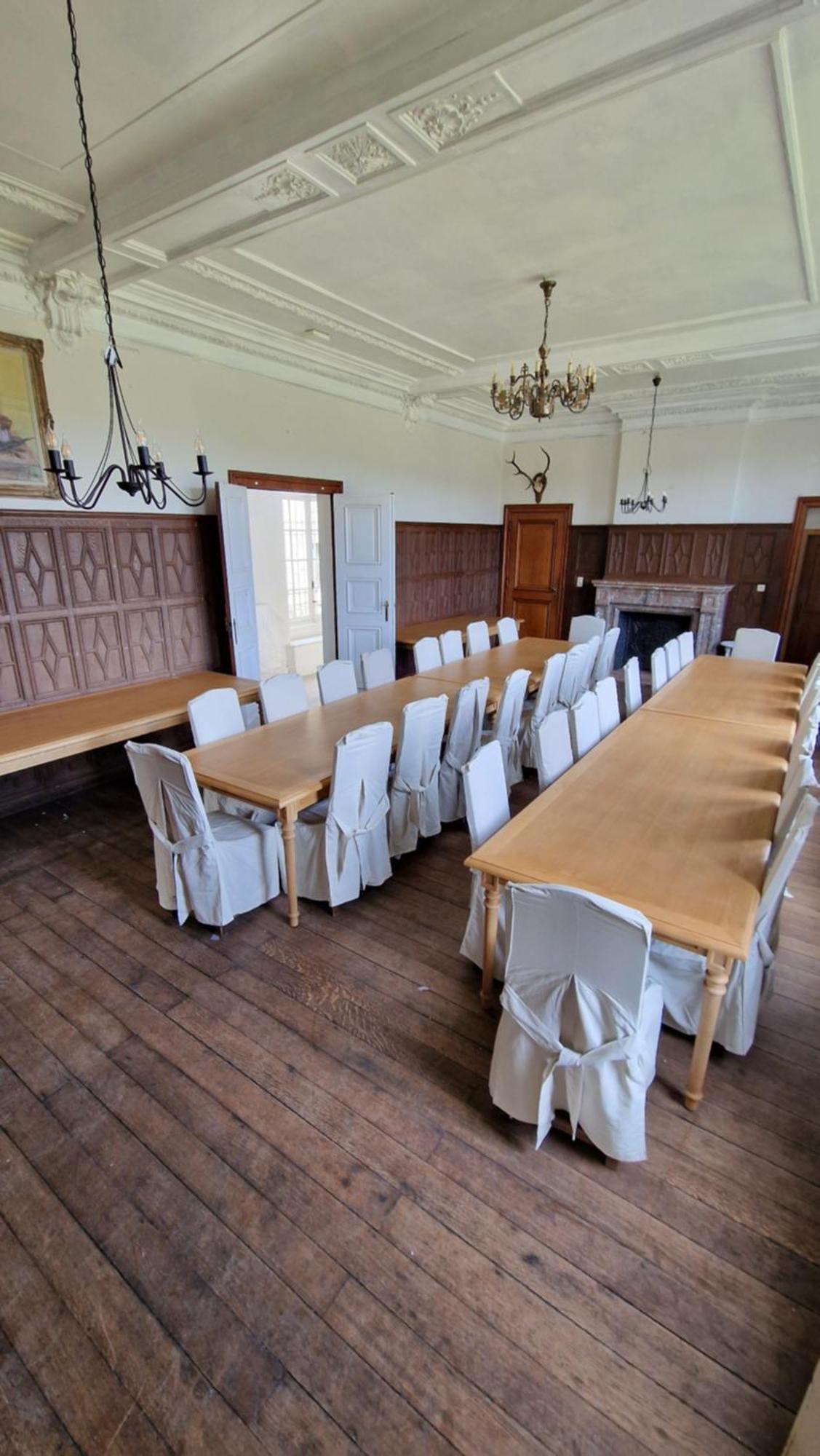 Вилла Le Petit Chateau De Blier Erezee Экстерьер фото